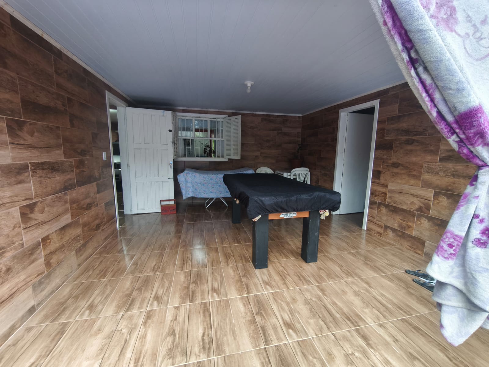 CASA COM PISCINA