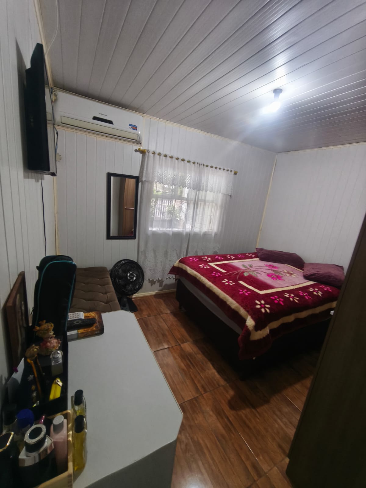 CASA COM PISCINA