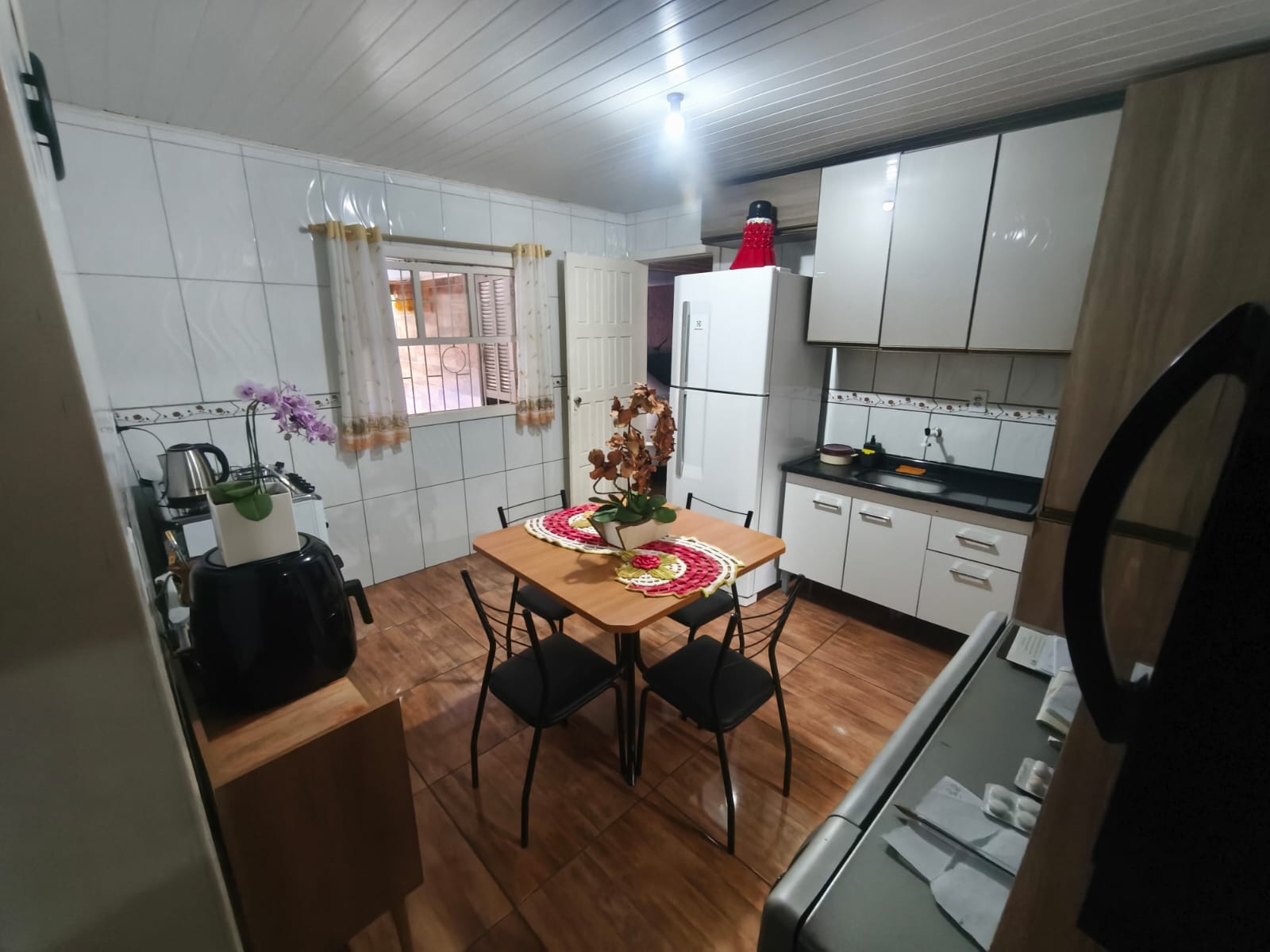 CASA COM PISCINA