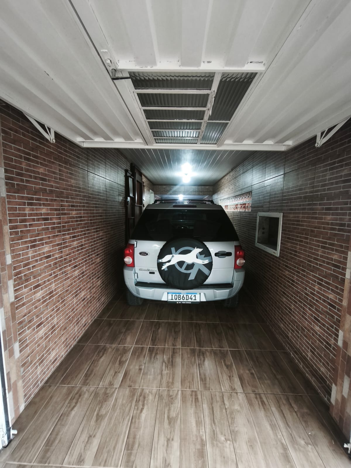 CASA COM PISCINA