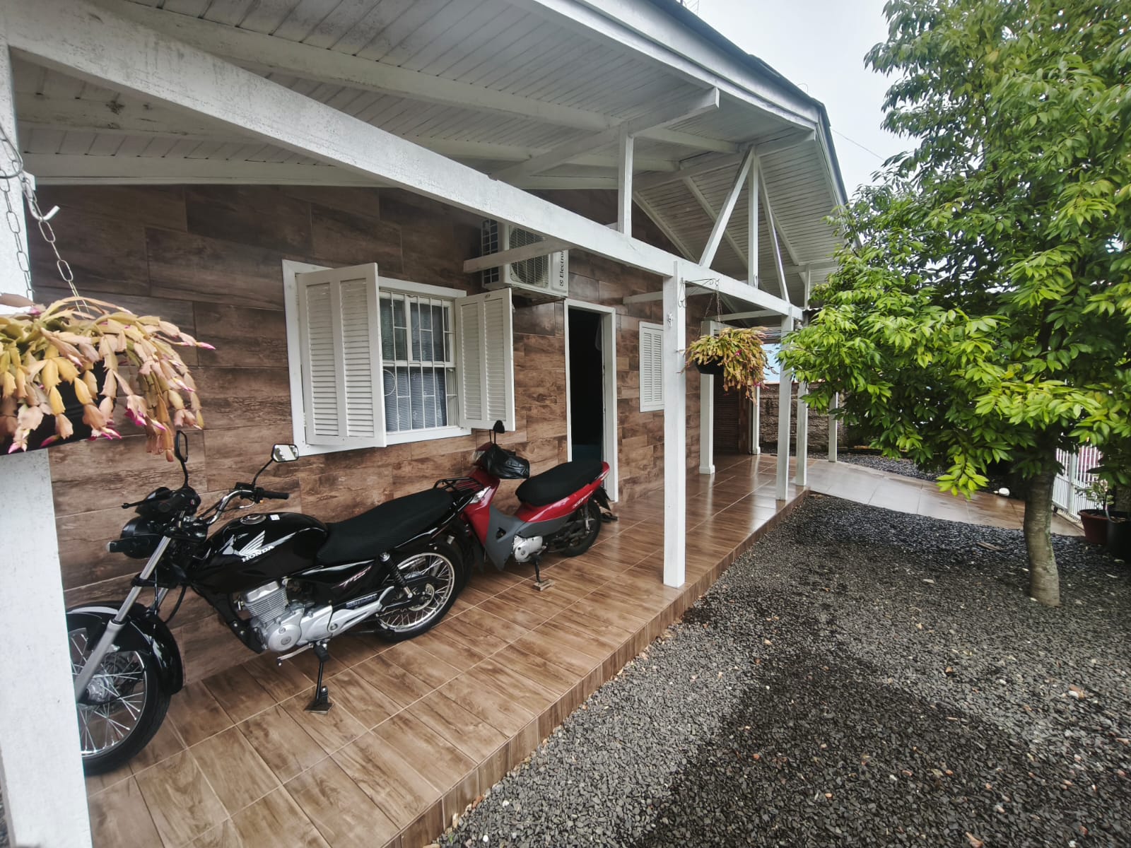 CASA COM PISCINA