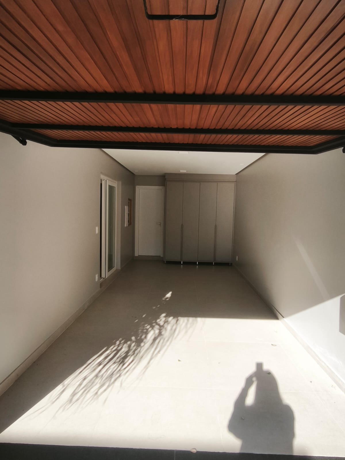 CASA ALTO PADRÃO MOBILIADA